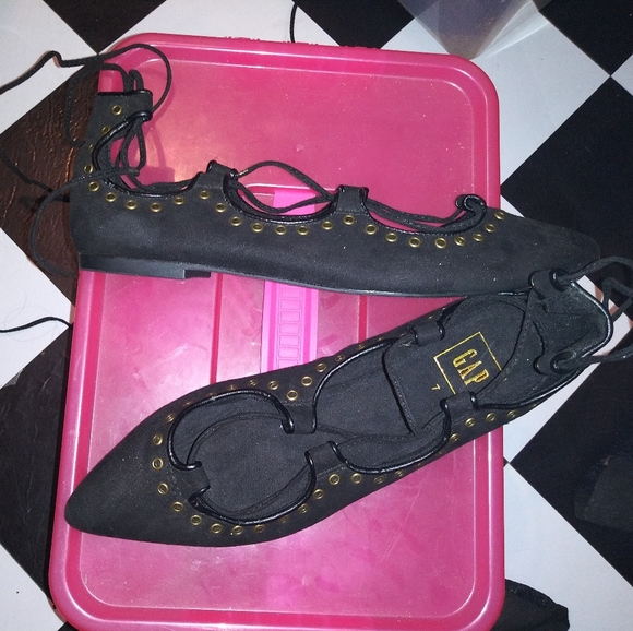 GAP SZ 7 Black Suede Ballet Flats Lace Up Leg - Picture 2 of 3